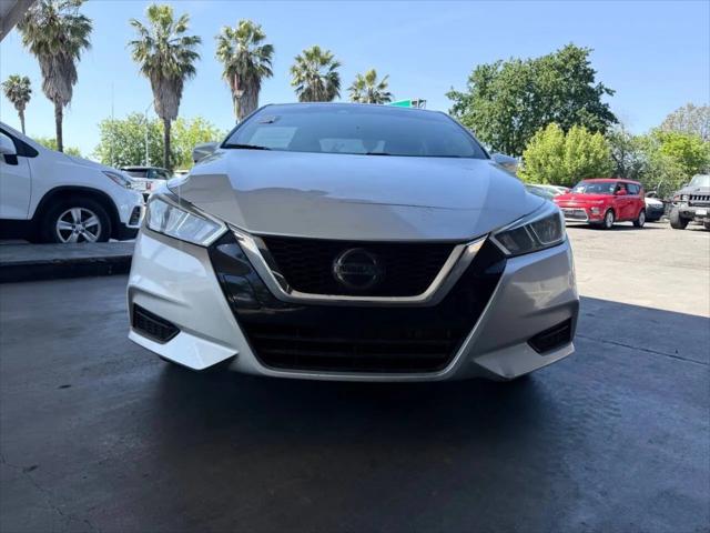 2020 Nissan Versa SV Xtronic CVT
