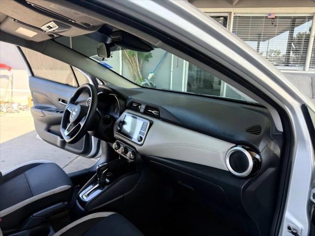 2020 Nissan Versa SV Xtronic CVT