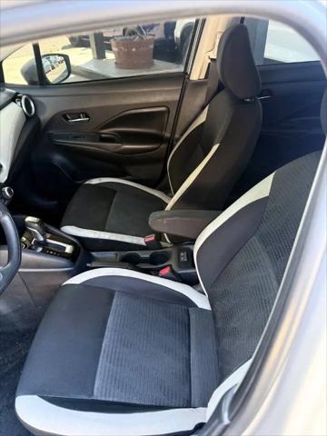 2020 Nissan Versa SV Xtronic CVT