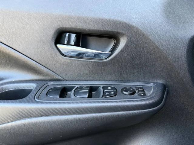 2020 Nissan Versa SV Xtronic CVT
