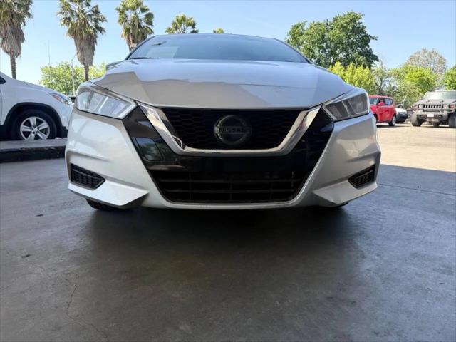 2020 Nissan Versa SV Xtronic CVT