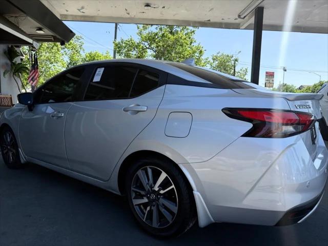 2020 Nissan Versa SV Xtronic CVT