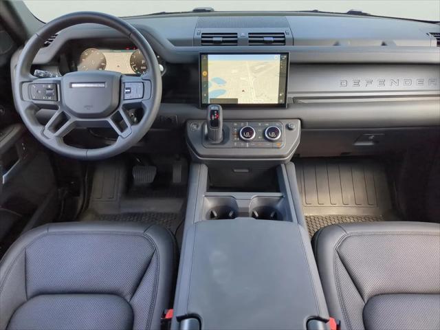 2025 Land Rover Defender 110 P400 S