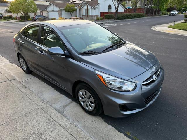 2017 Hyundai Accent SE