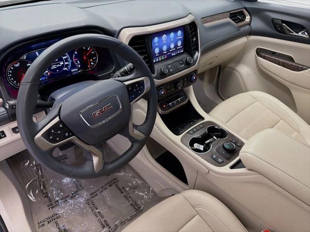 2023 GMC Acadia AWD Denali