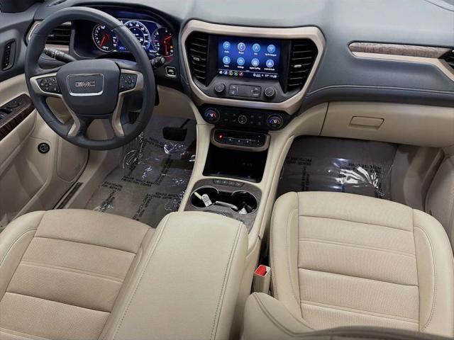 2023 GMC Acadia AWD Denali