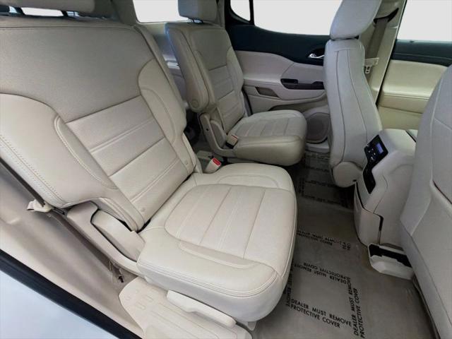 2023 GMC Acadia AWD Denali