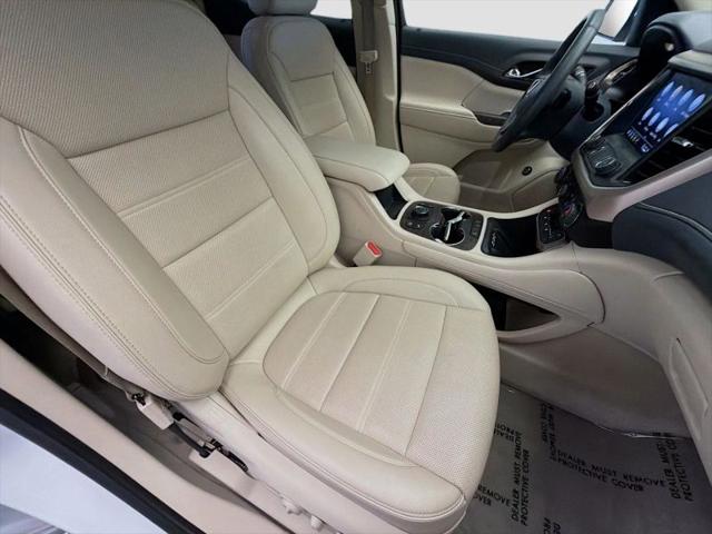 2023 GMC Acadia AWD Denali