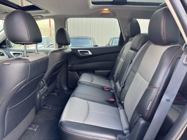 2020 Nissan Pathfinder SL 2WD