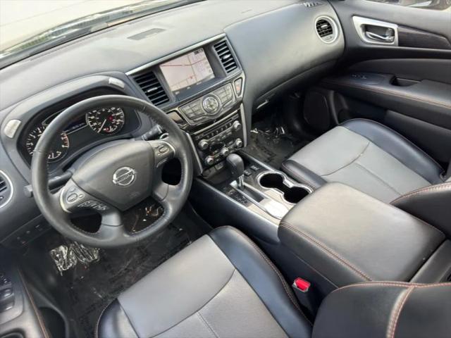2020 Nissan Pathfinder SL 2WD