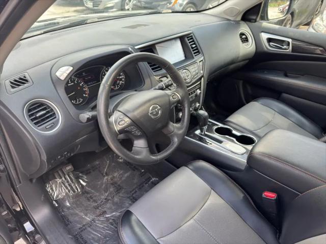 2020 Nissan Pathfinder SL 2WD