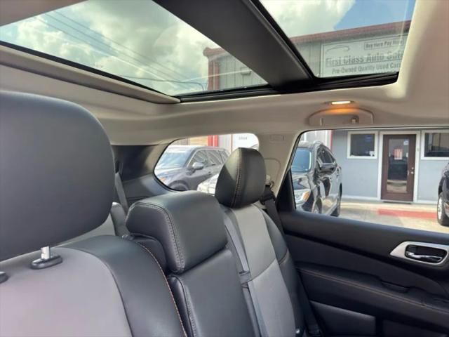 2020 Nissan Pathfinder SL 2WD