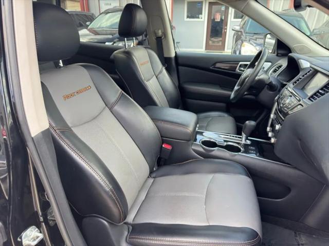 2020 Nissan Pathfinder SL 2WD