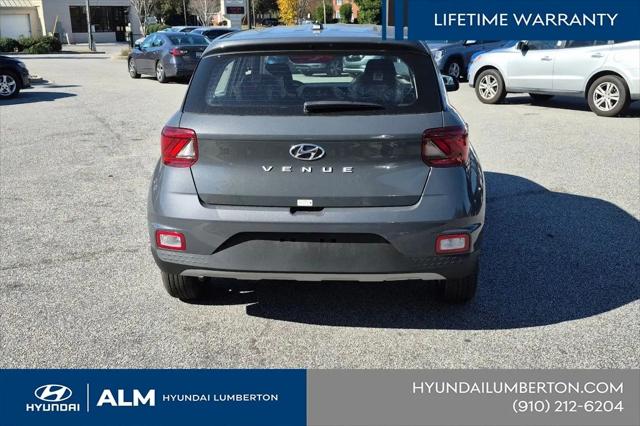 2026 Hyundai Venue SE