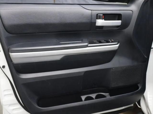 2018 Toyota Tundra SR5 5.7L V8