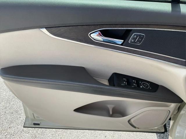 2016 Lincoln MKX Select