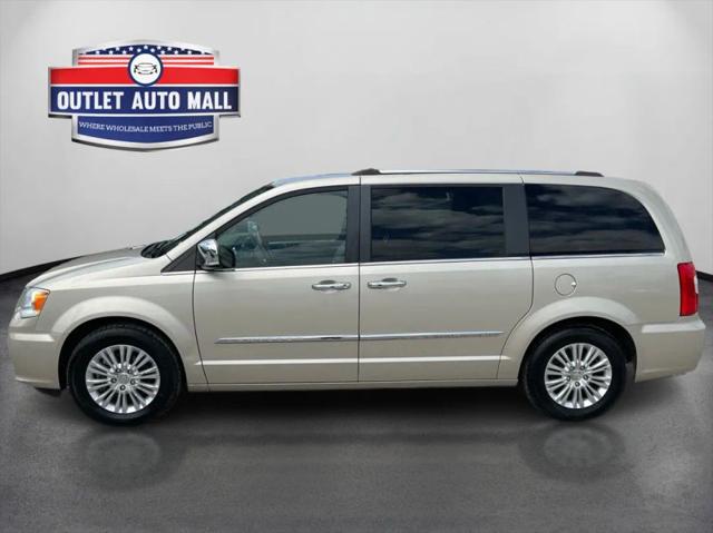 2014 Chrysler Town & Country Limited