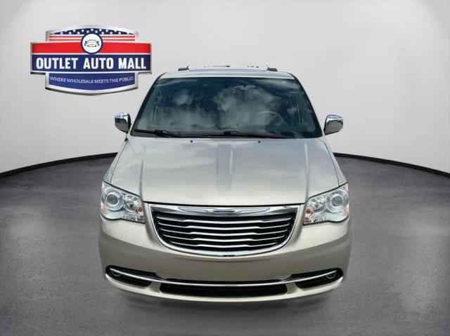 2014 Chrysler Town & Country Limited