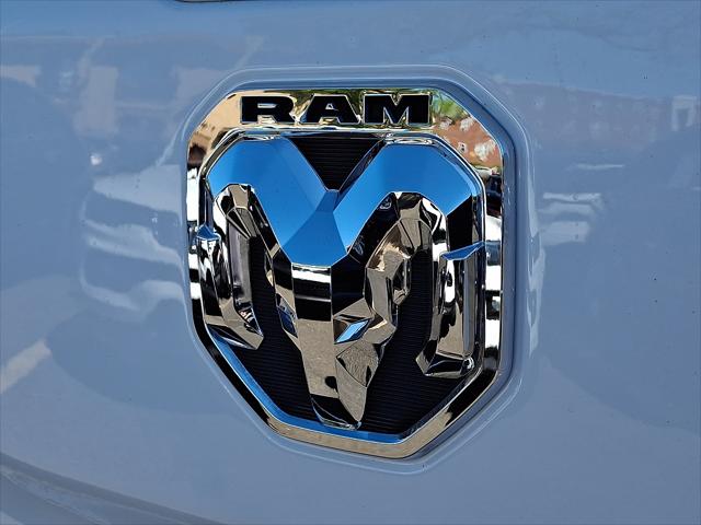 2020 Ram 1500 Big Horn Crew Cab 4x4 57 Box