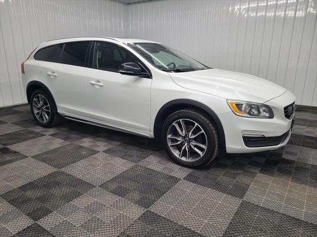 2018 Volvo V60 Cross Country T5 for sale in Geneva, NY