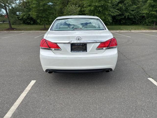 2011 Toyota Avalon Limited