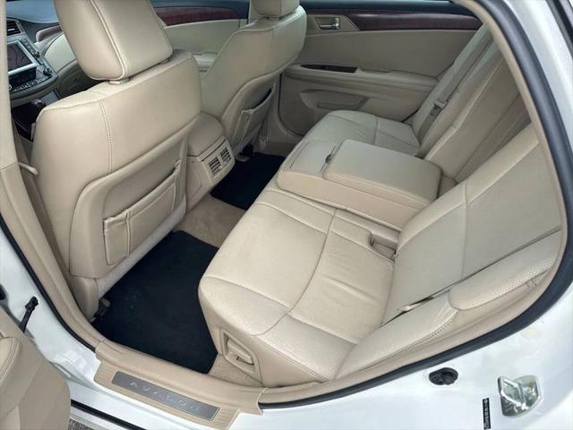 2011 Toyota Avalon Limited