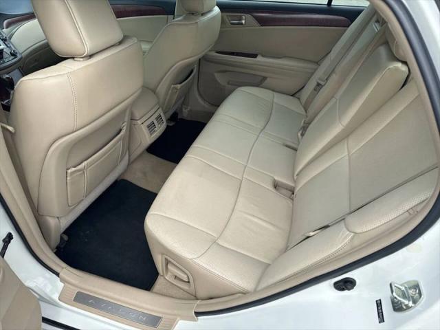 2011 Toyota Avalon Limited