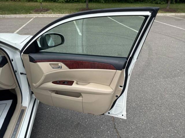 2011 Toyota Avalon Limited