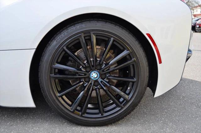 2019 BMW i8 Base