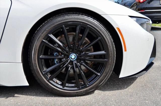 2019 BMW i8 Base