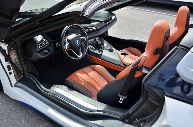 2019 BMW i8 Base