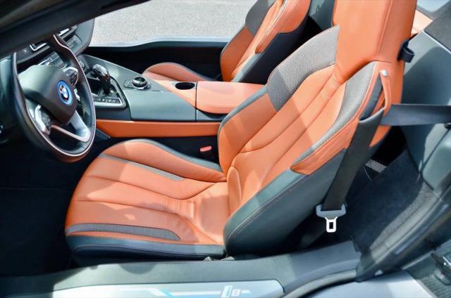 2019 BMW i8 Base