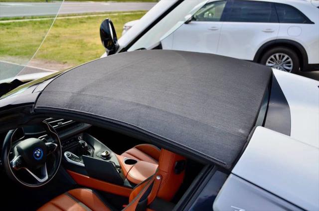 2019 BMW i8 Base
