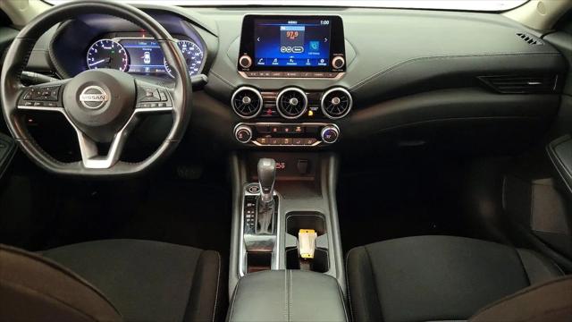 2022 Nissan Sentra SV Xtronic CVT