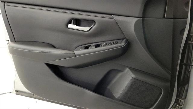 2022 Nissan Sentra SV Xtronic CVT