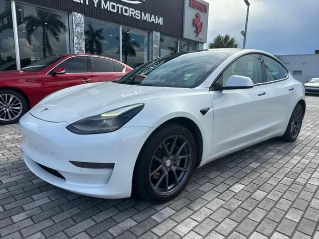 2022 Tesla Model 3 Rear-Wheel Drive