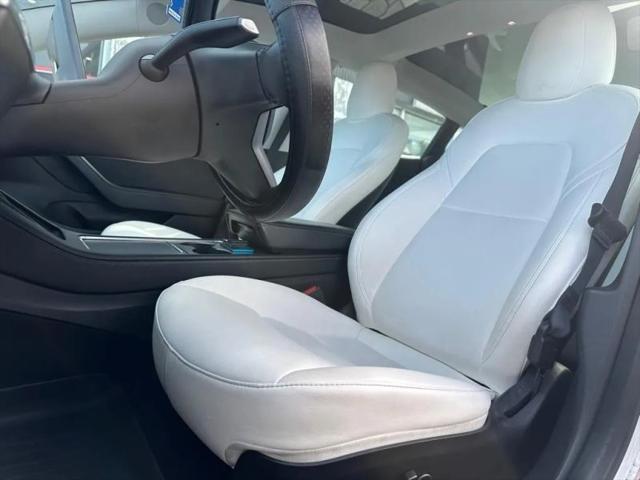 2022 Tesla Model 3 Rear-Wheel Drive