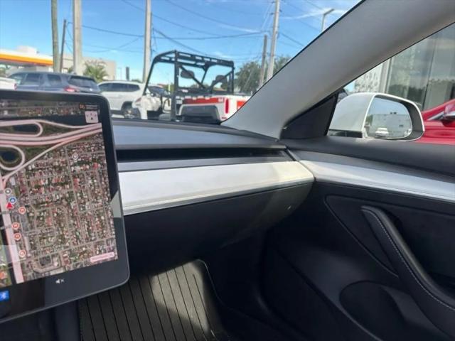 2022 Tesla Model 3 Rear-Wheel Drive