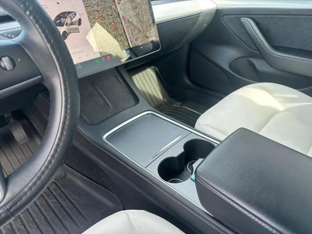 2022 Tesla Model 3 Rear-Wheel Drive