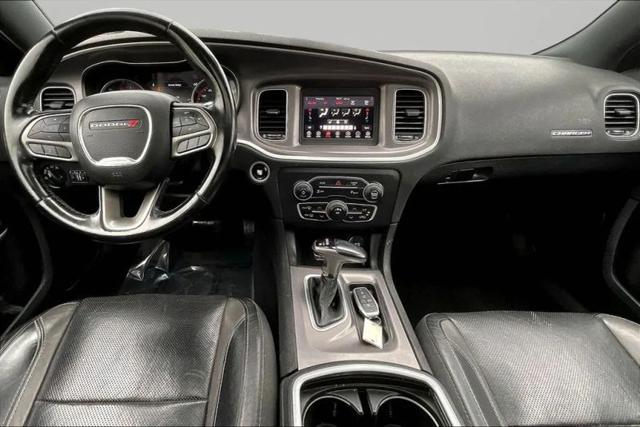 2020 Dodge Charger SXT RWD