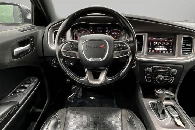 2020 Dodge Charger SXT RWD