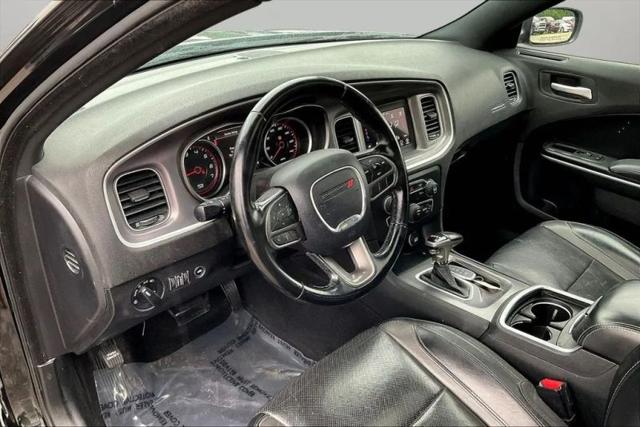 2020 Dodge Charger SXT RWD