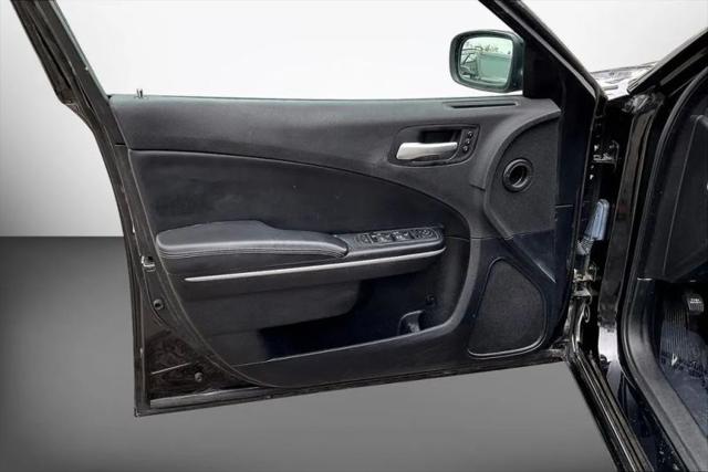 2020 Dodge Charger SXT RWD