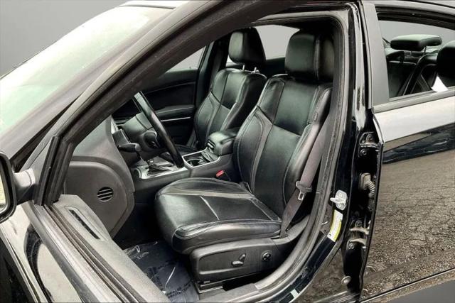 2020 Dodge Charger SXT RWD