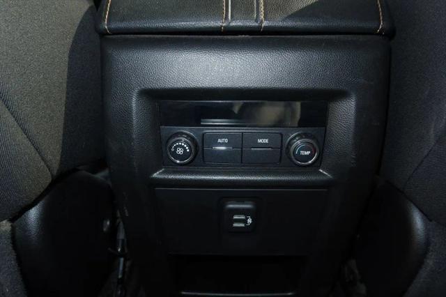 2020 Chevrolet Traverse FWD LT Cloth