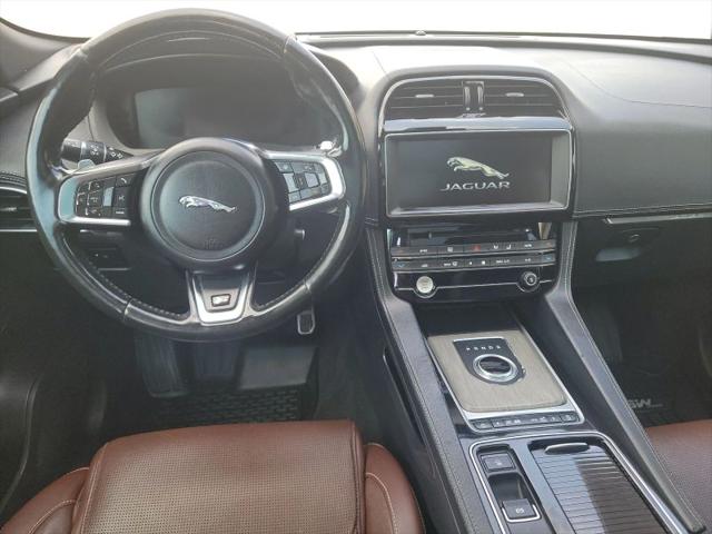 2018 Jaguar F-PACE S
