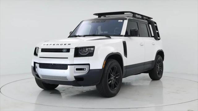 2022 Land Rover Defender 110 SE