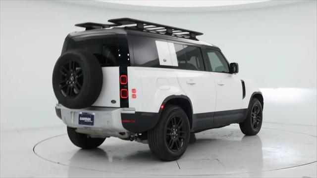 2022 Land Rover Defender 110 SE