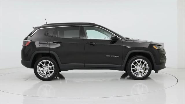 2022 Jeep Compass Latitude Lux 4x4
