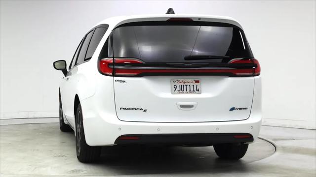 2023 Chrysler Pacifica Hybrid Limited